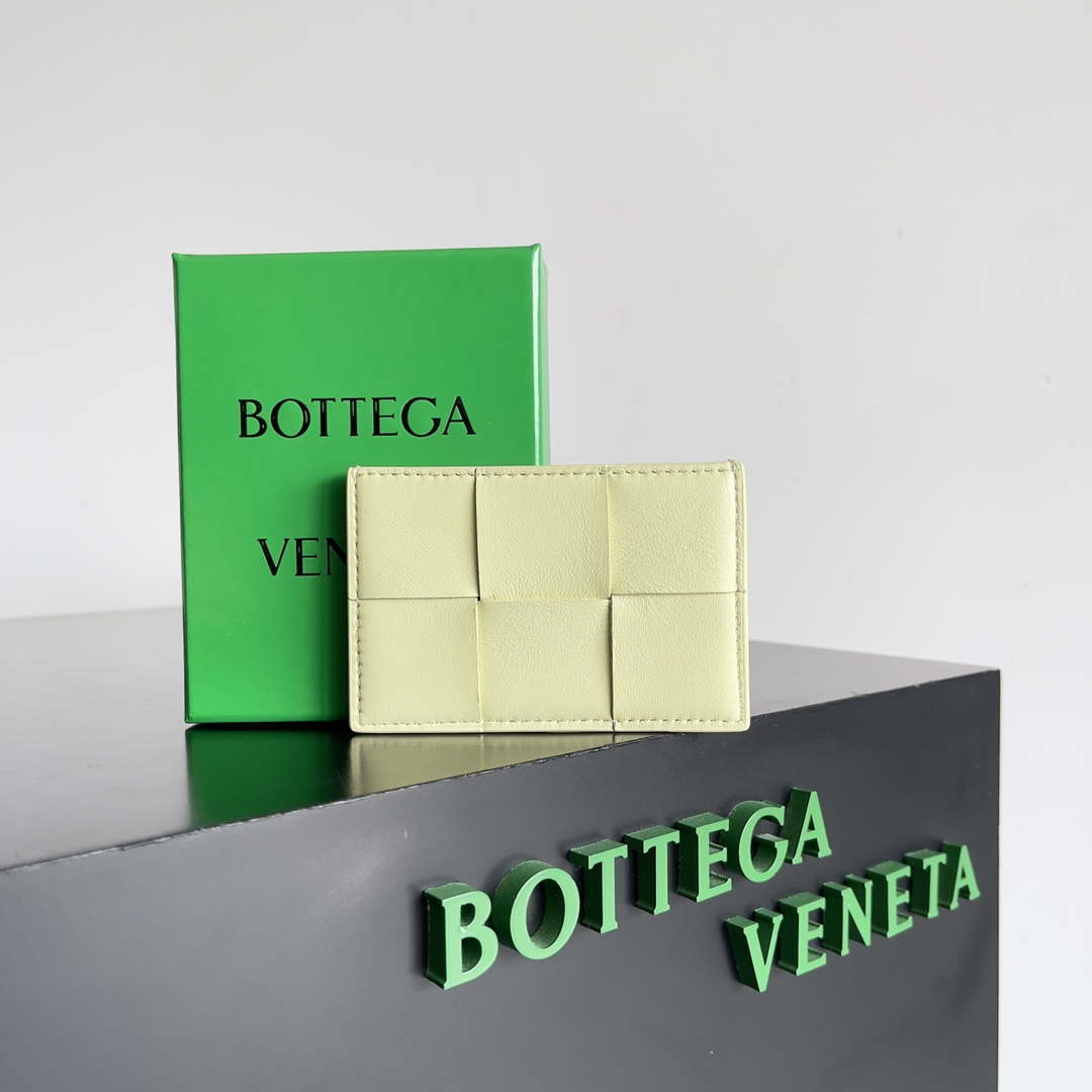 Bottega Veneta BV 649597 Cassette Credit Card Case bv70039 - Default Title - View 1