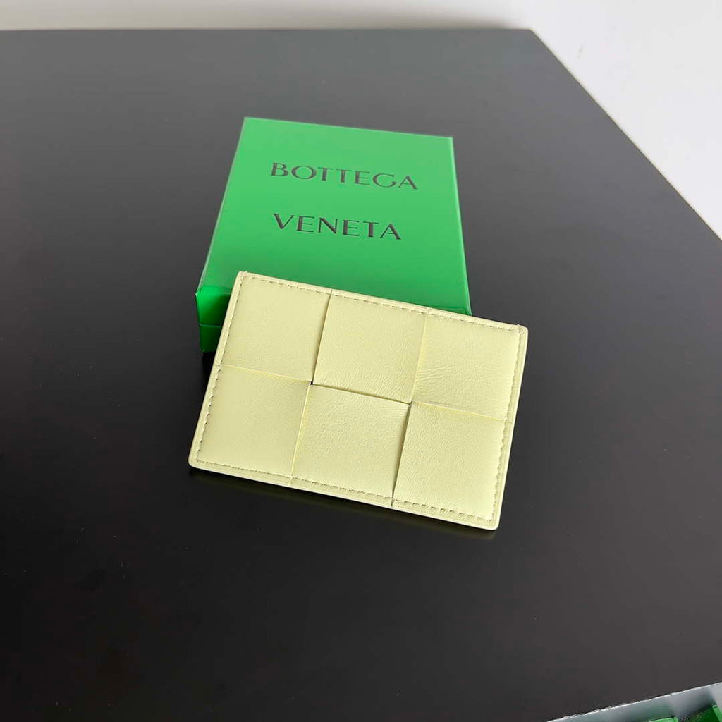 Bottega Veneta BV 649597 Cassette Credit Card Case bv70039