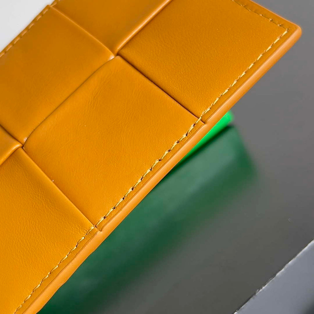 Bottega Veneta BV 649597 Cassette Credit Card Case bv70040