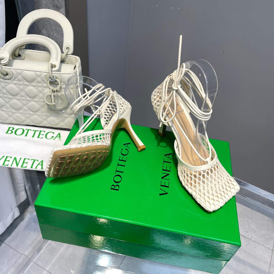 Bottega Veneta BV 651388 Mesh and Leather Sandals VBSD35966