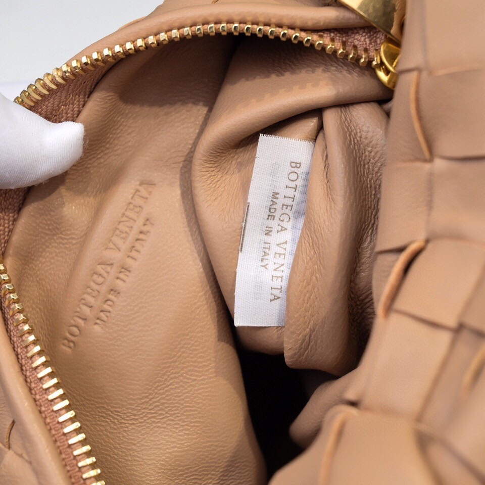 Bottega Veneta BV 651876 mini Jodie Nude Pink