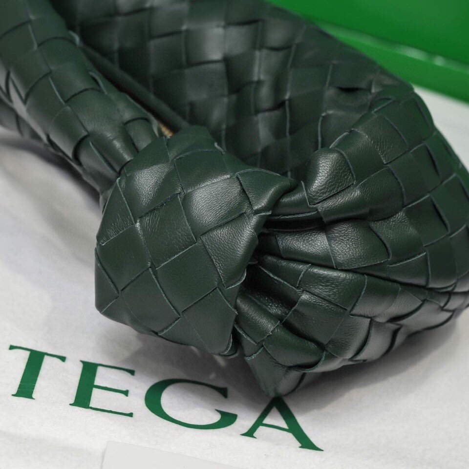 Bottega Veneta BV 651876 mini Jodie Dark Green