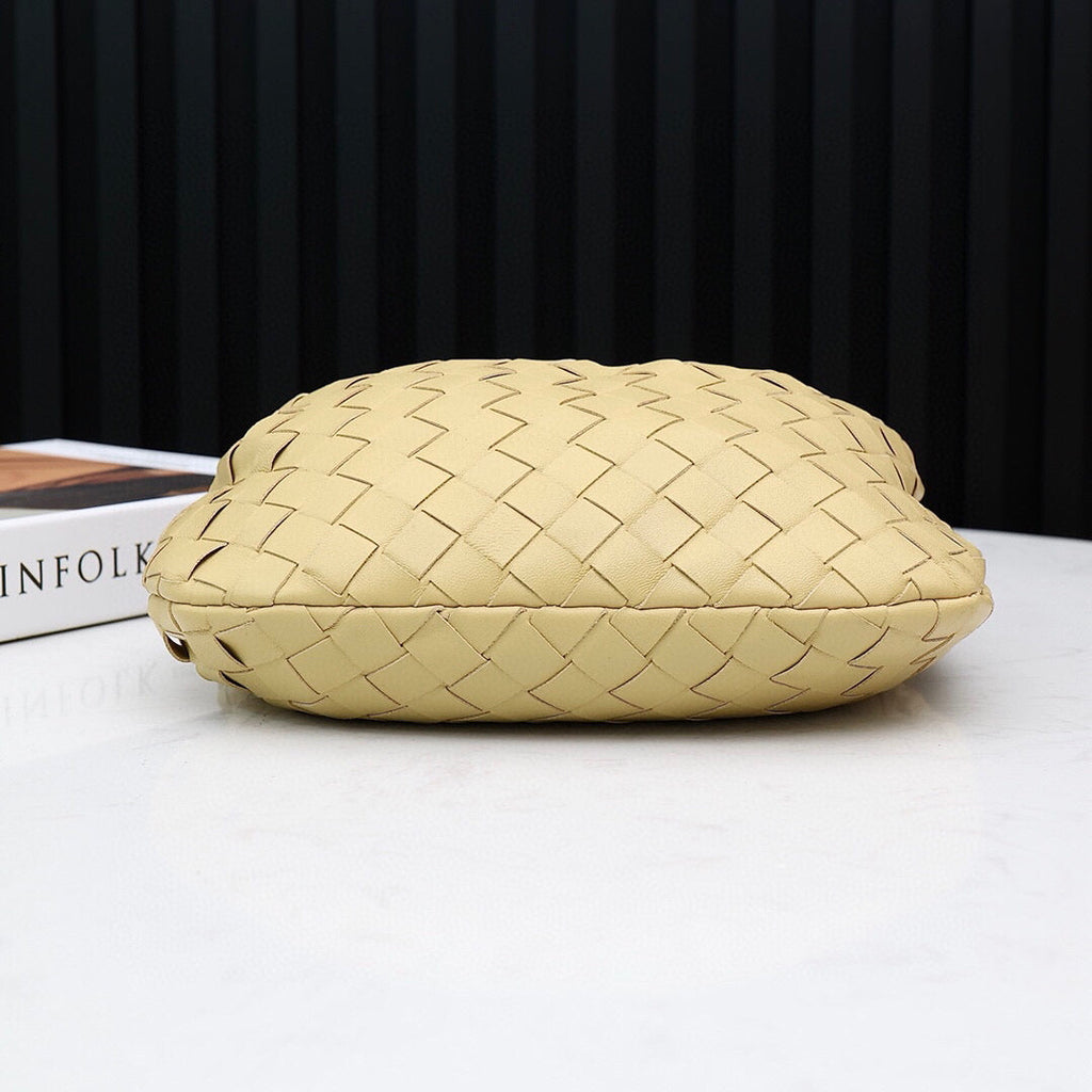 Bottega Veneta BV 651876 mini Jodie Porridge