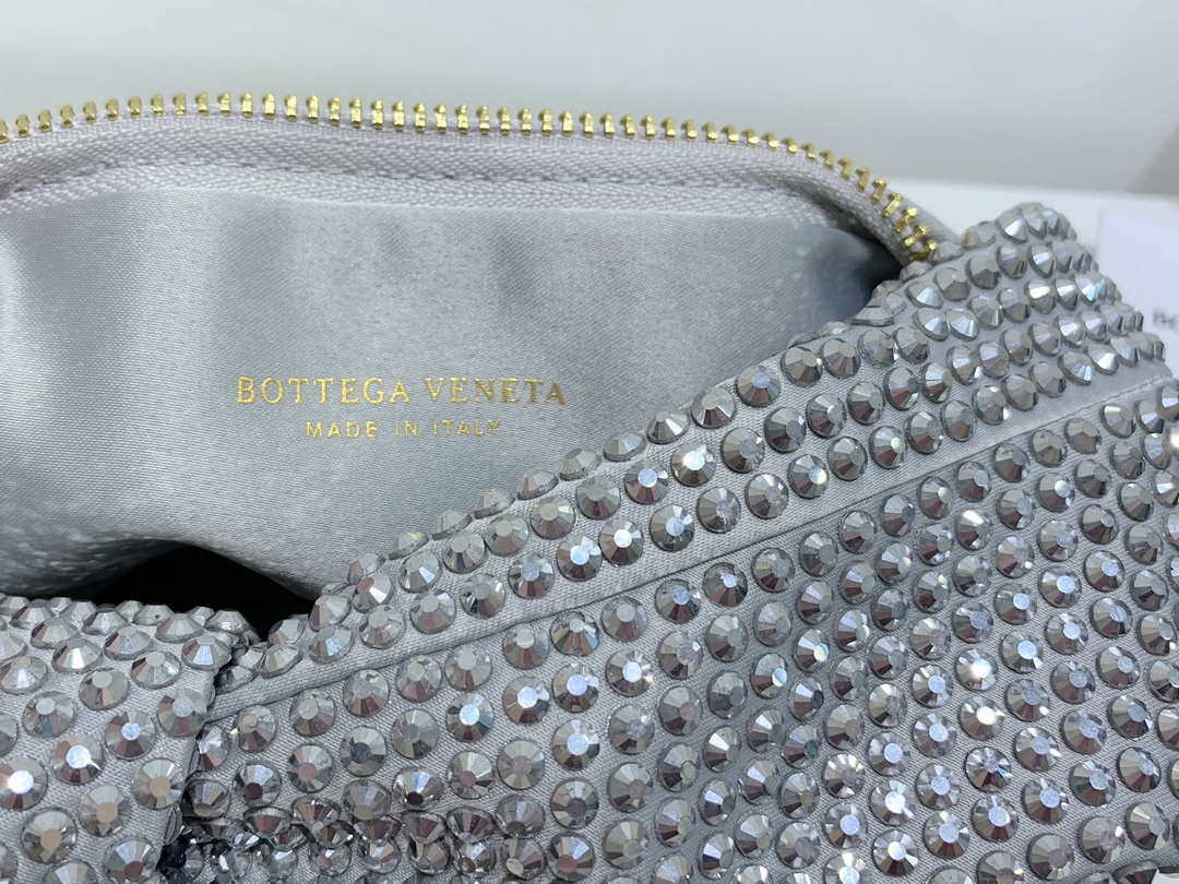 Bottega Veneta BV 651876 mini Jodie Rhinestones Sliver White