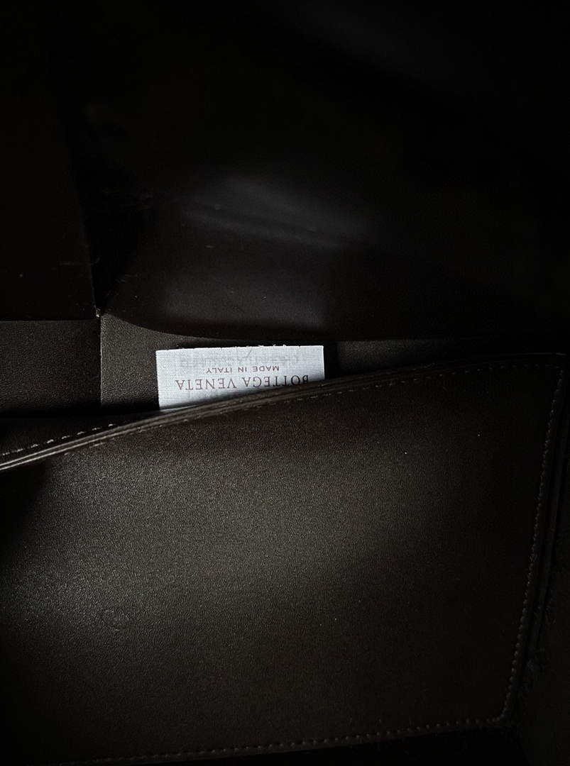 Bottega Veneta BV 652867 Arco Tote Intreccio shearling Black - Default Title - View 7