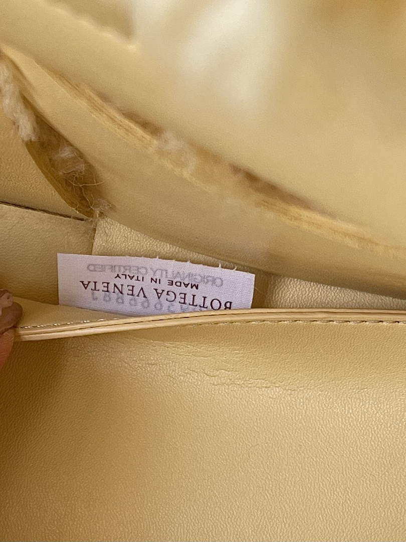 Bottega Veneta BV 652867 Arco Tote Intreccio shearling Light Yellow - Default Title - View 7