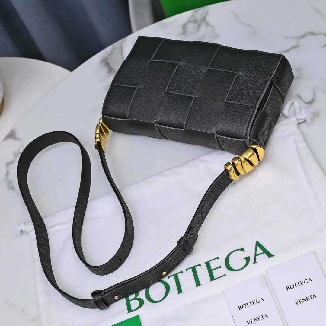 Bottega Veneta BV 666870 Cassette Intreccio grained leather cross-body bag Black