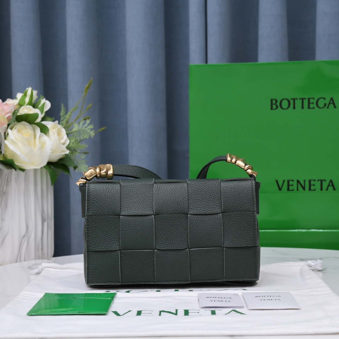 Bottega Veneta BV 666870 Cassette Intreccio grained leather cross-body bag Dark Green