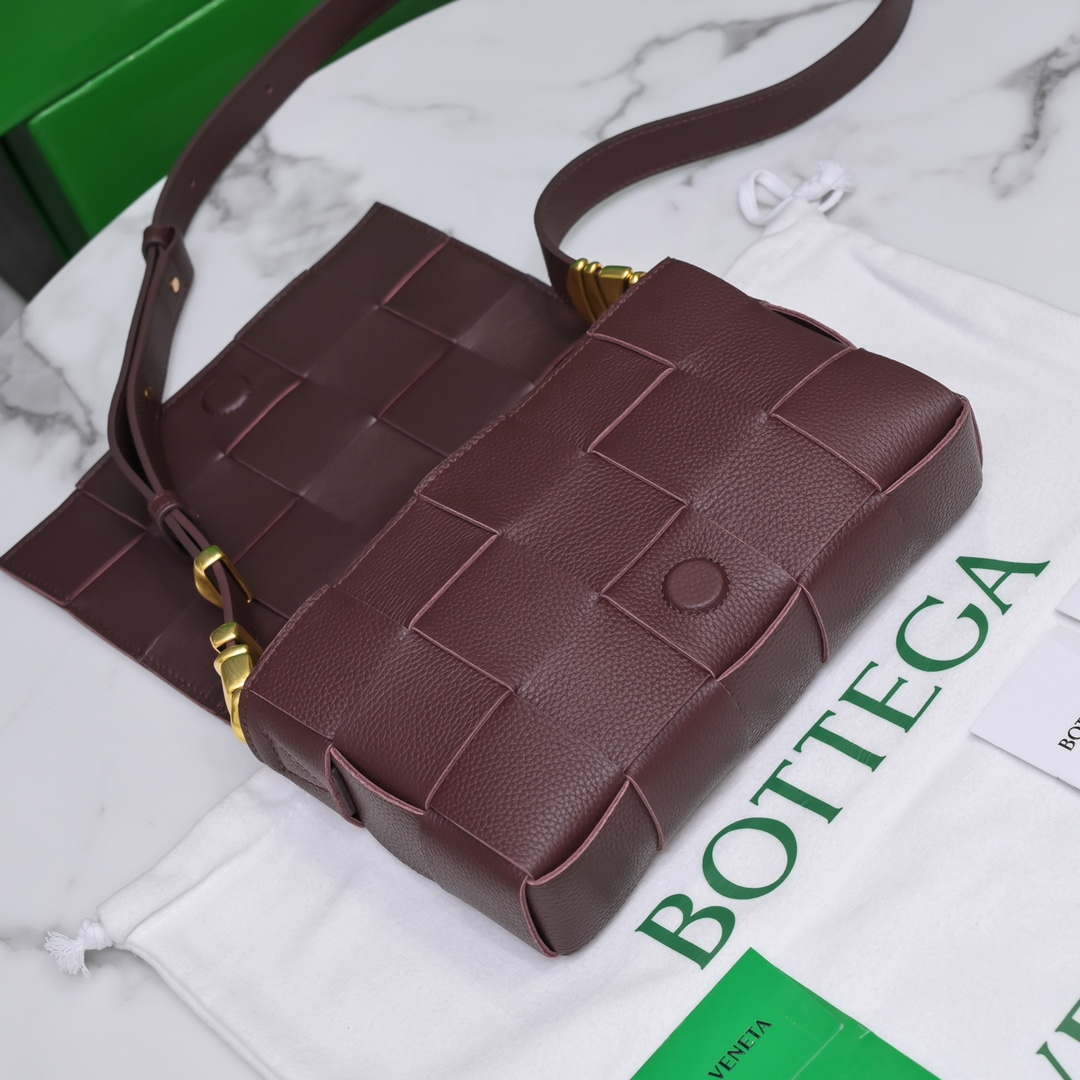 Bottega Veneta BV 666870 Cassette Intreccio grained leather cross-body bag Wine Red - Default Title - View 5