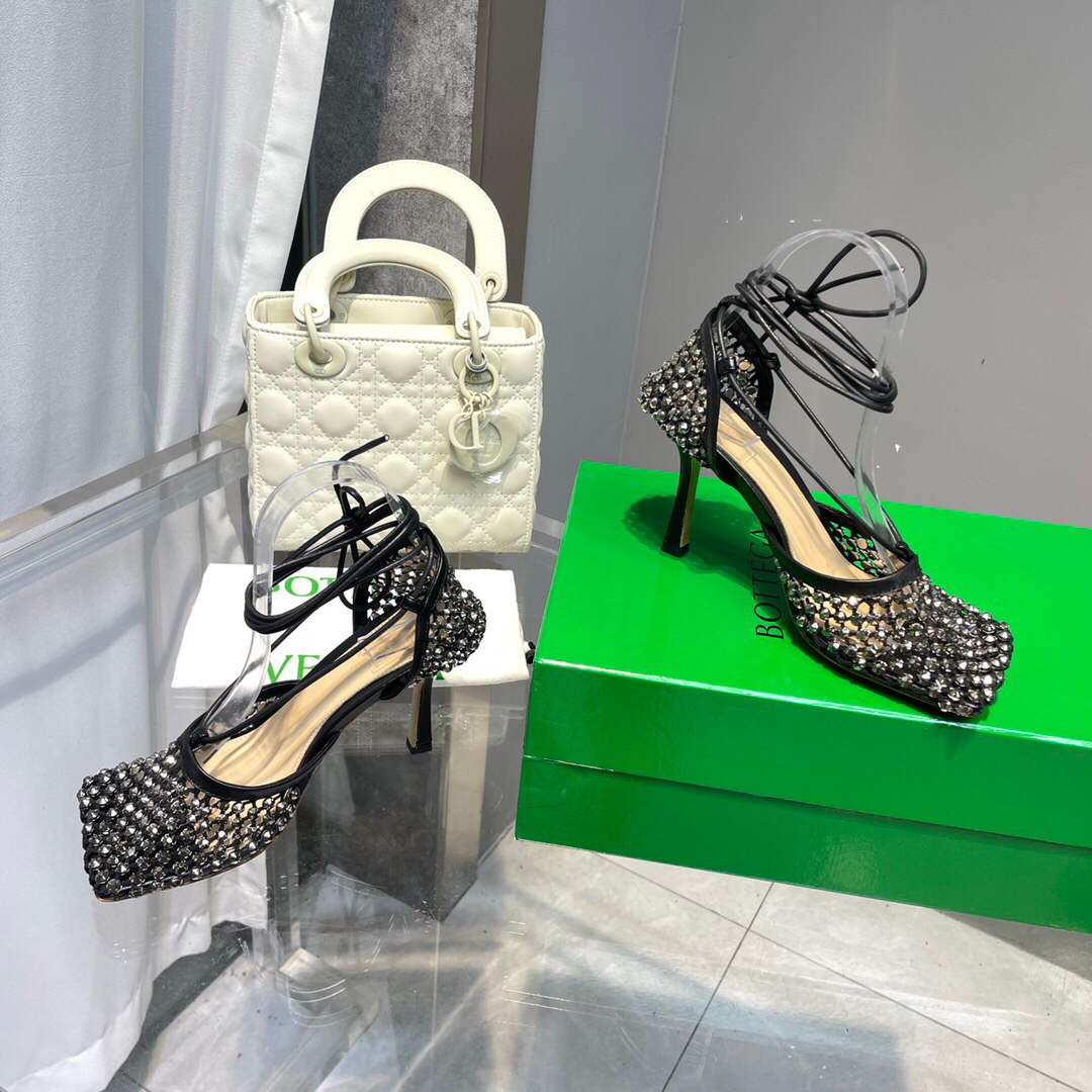Bottega Veneta BV 667206 Rhinestone mesh and leather sandals V0GU11013