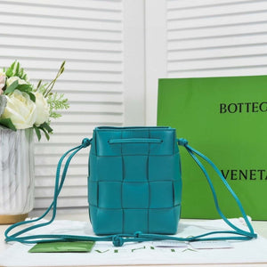 Bottega Veneta BV 680218 Small Cassette Cross-Body Bucket Blue - Default Title - View 2