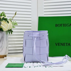 Bottega Veneta BV 680218 Small Cassette Cross-Body Bucket Light Purple - Default Title - View 2