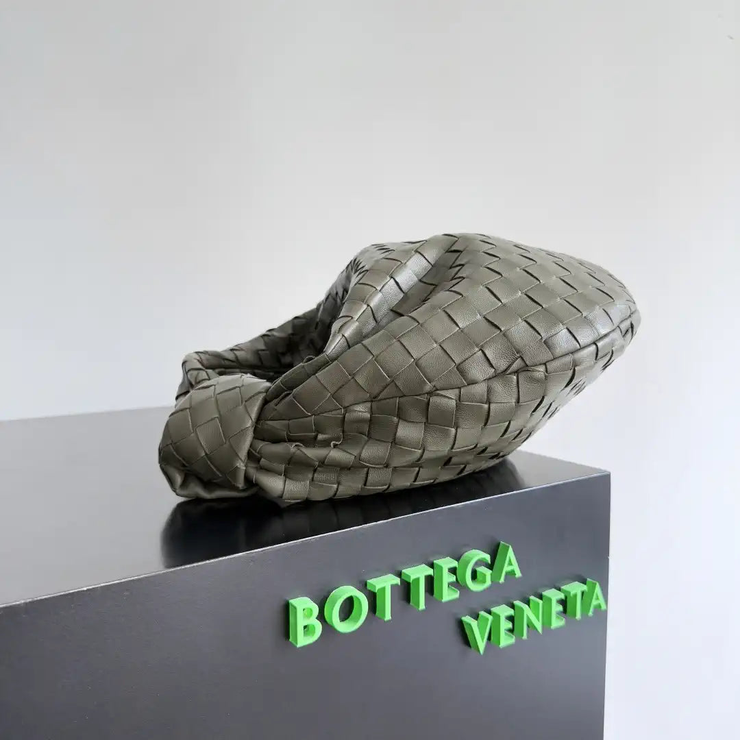 Bottega Veneta BV 690225 Small Jodie BV9101