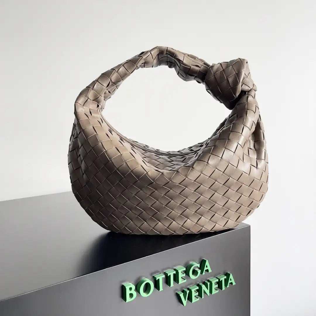 Bottega Veneta BV 690225 Small Jodie BV9102