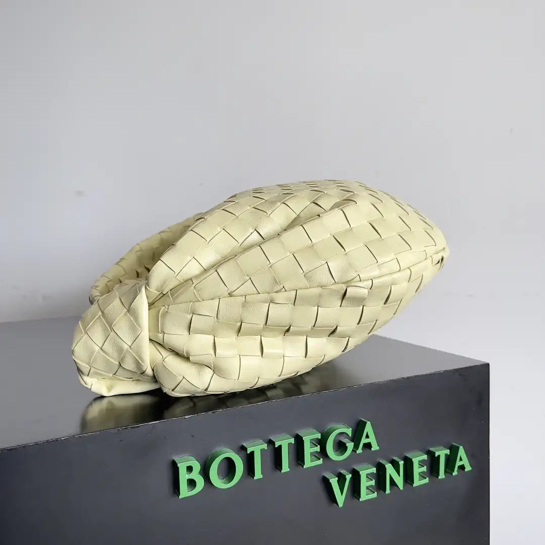Bottega Veneta BV 690225 Small Jodie BV9111