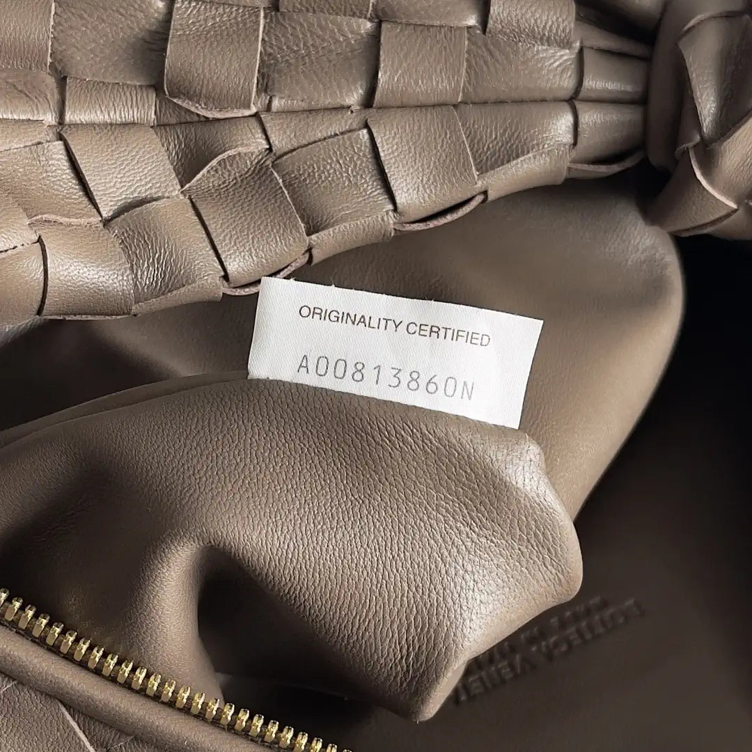 Bottega Veneta BV 690225 Small Jodie BV9102