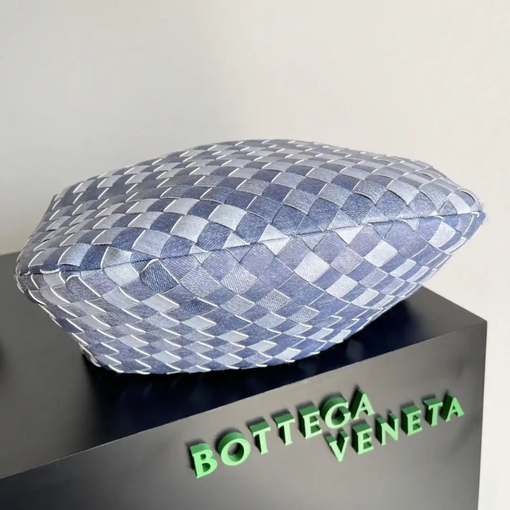 Bottega Veneta BV 690225 Small Jodie BV9124