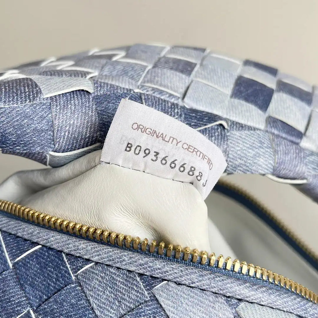 Bottega Veneta BV 690225 Small Jodie BV9124