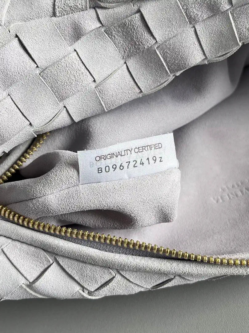 Bottega Veneta BV 690225 Small Jodie BV9128