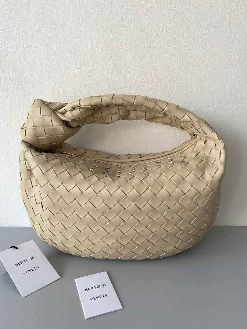 Bottega Veneta BV 690225 Small Jodie BV9129