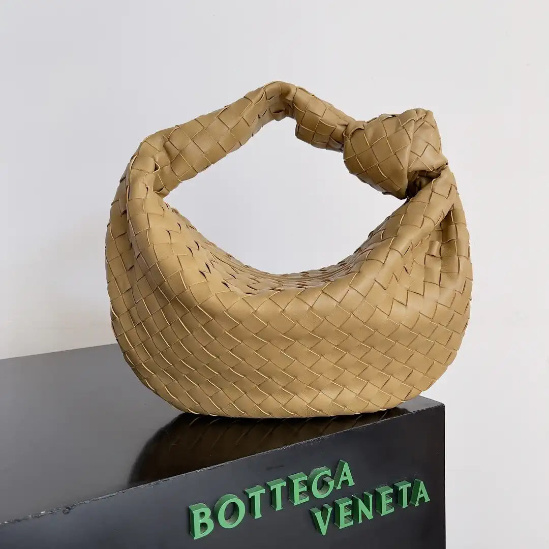 Bottega Veneta BV 690225 Small Jodie BV9104