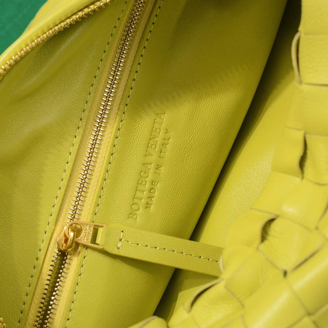 Bottega Veneta BV 690225 Teen Jodie intrecciato leather shoulder bag Lemon Yellow - Default Title - View 8