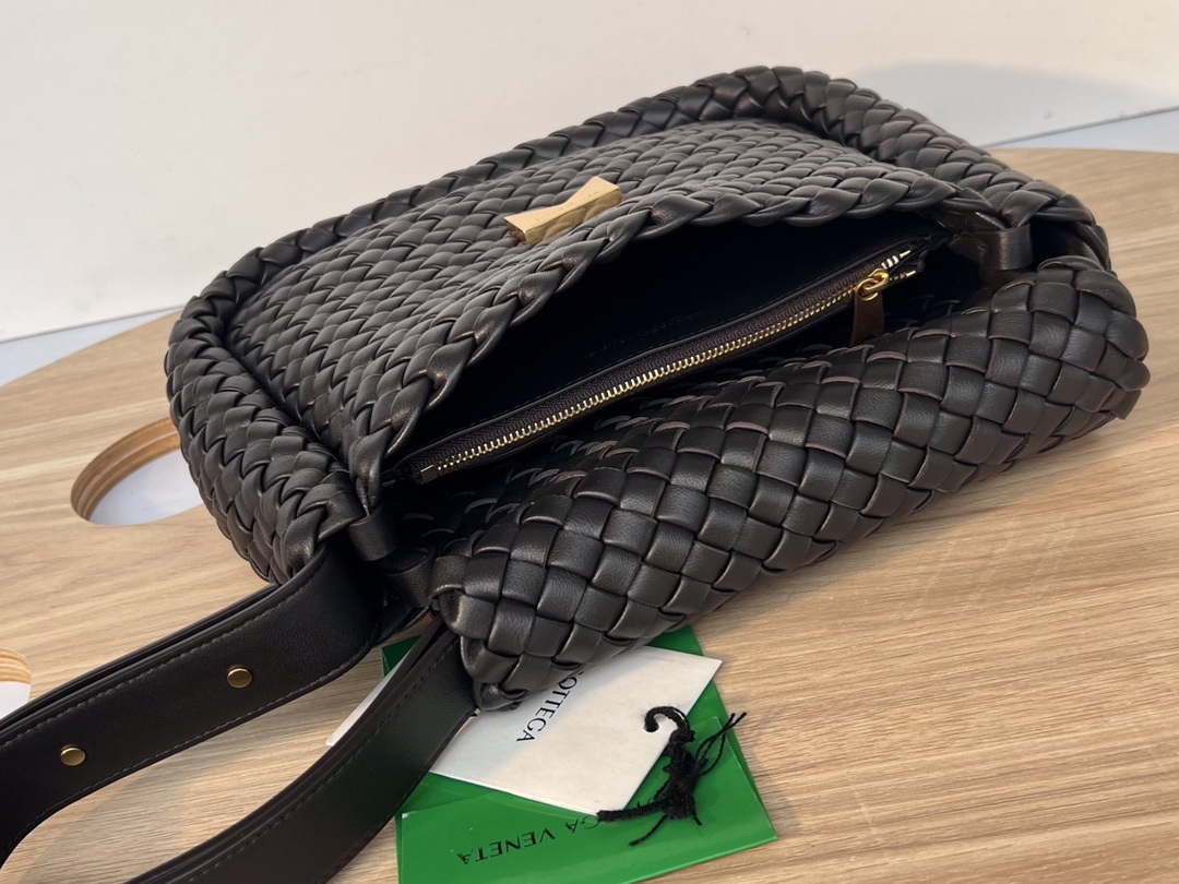 Bottega Veneta BV 709418 Small Cobble Shoulder Bag Drak Brown - Default Title - View 6