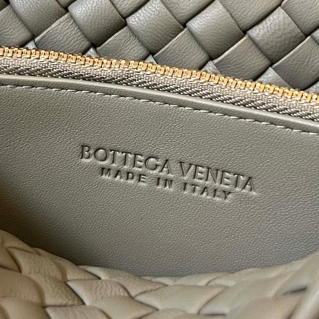Bottega Veneta BV 709418 Small Cobble Shoulder Bag Gray