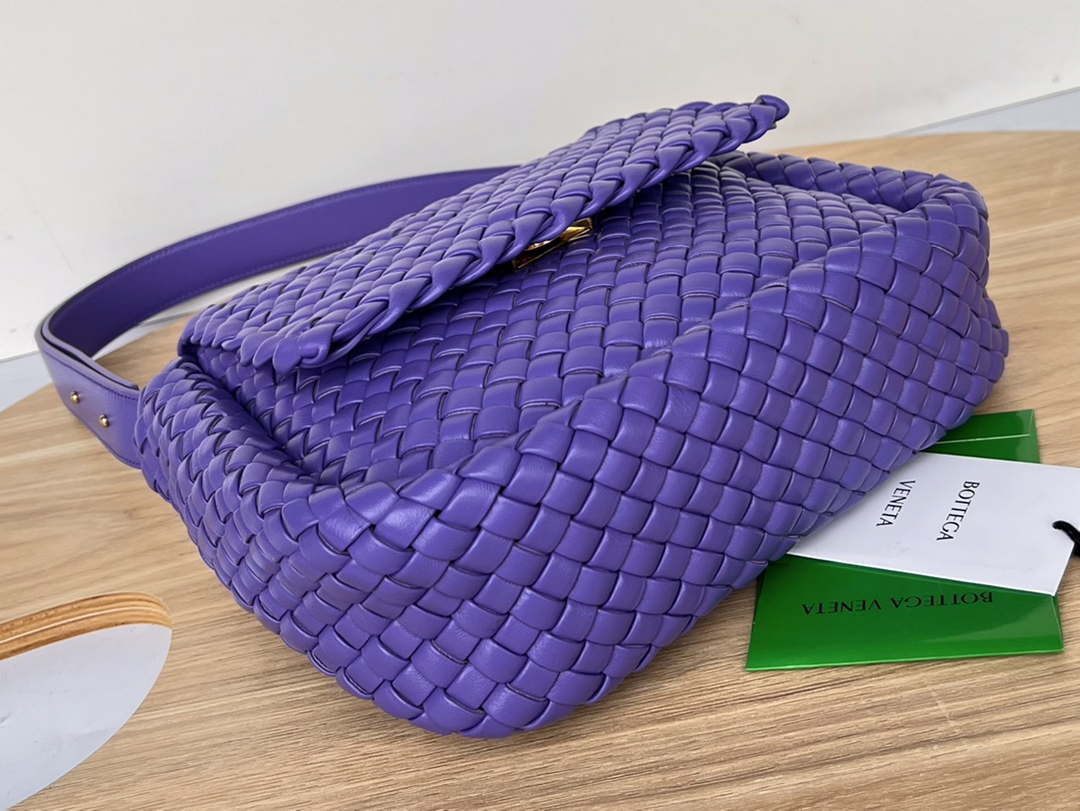 Bottega Veneta BV 709418 Small Cobble Shoulder Bag Purple - Default Title - View 4