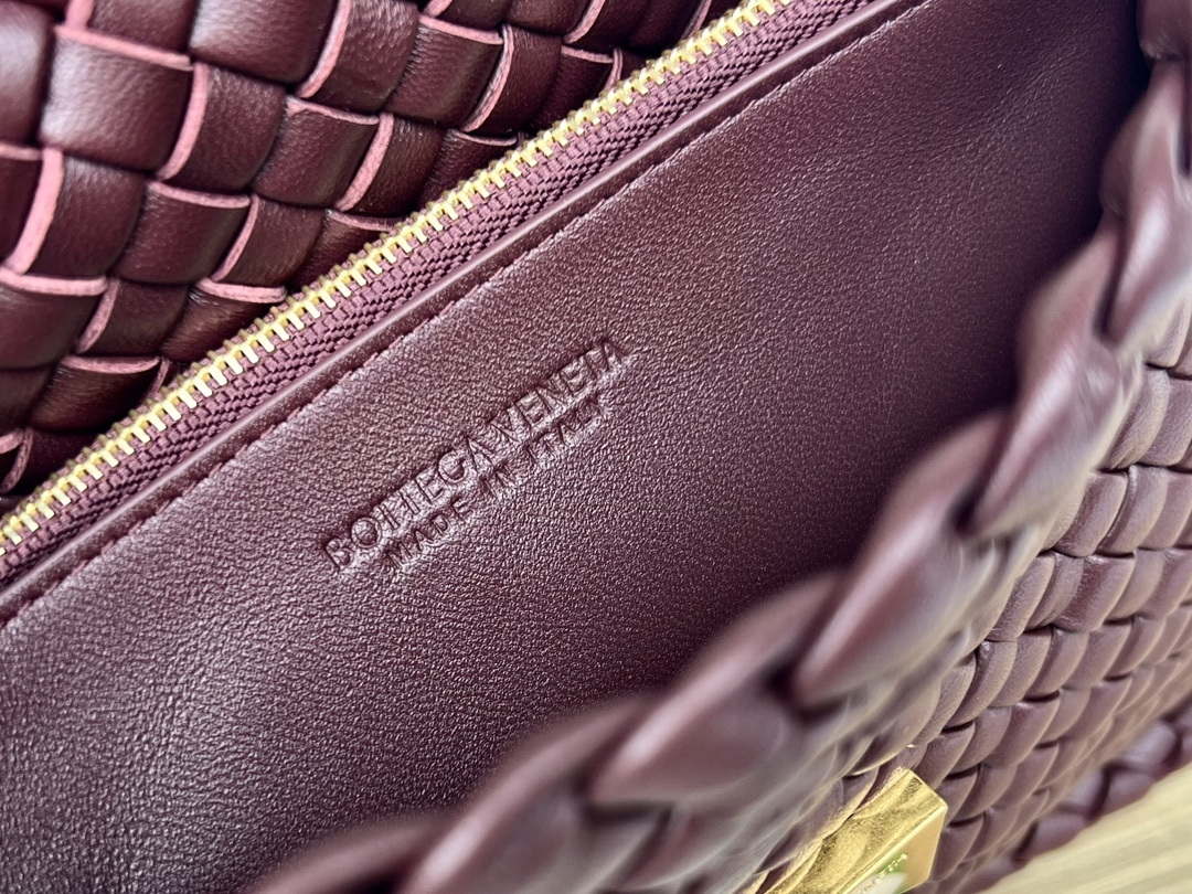 Bottega Veneta BV 709418 Small Cobble Shoulder Bag Wine Red - Default Title - View 8