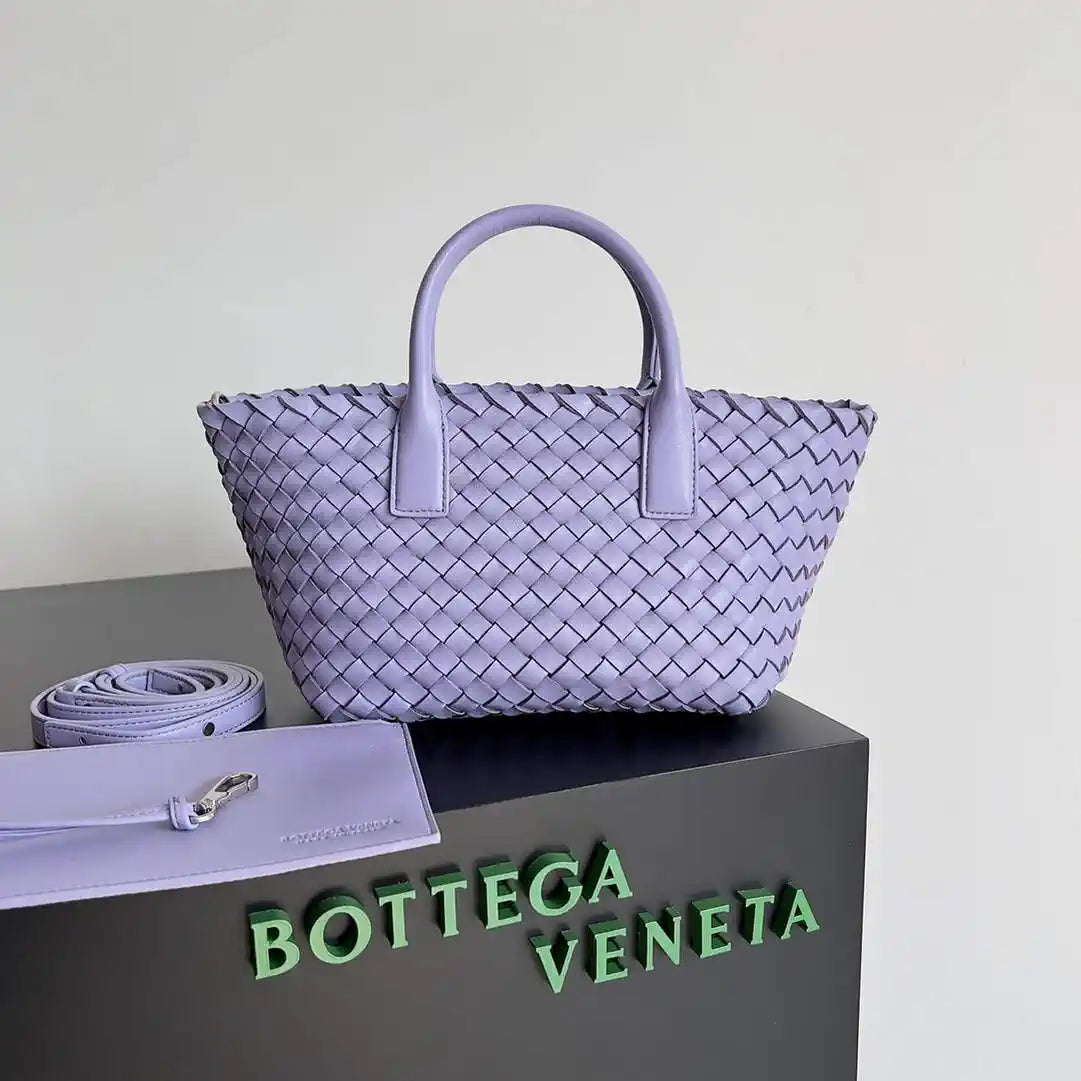 Bottega Veneta BV 709464V1OW18425 Mini Cabat Bag BV80011
