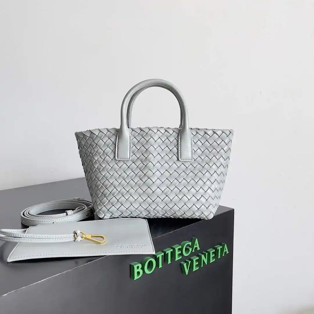 Bottega Veneta BV 709464V1OW18425 Mini Cabat Bag BV80024