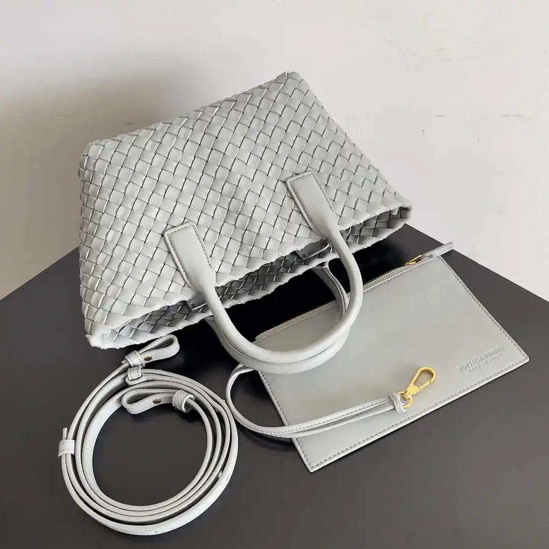 Bottega Veneta BV 709464V1OW18425 Mini Cabat Bag BV80024