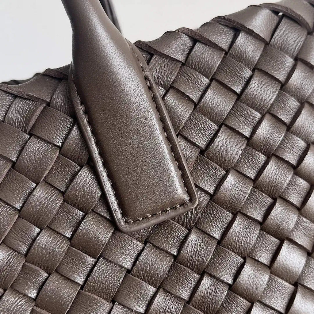 Bottega Veneta BV 709464V1OW18425 Mini Cabat Bag BV80025