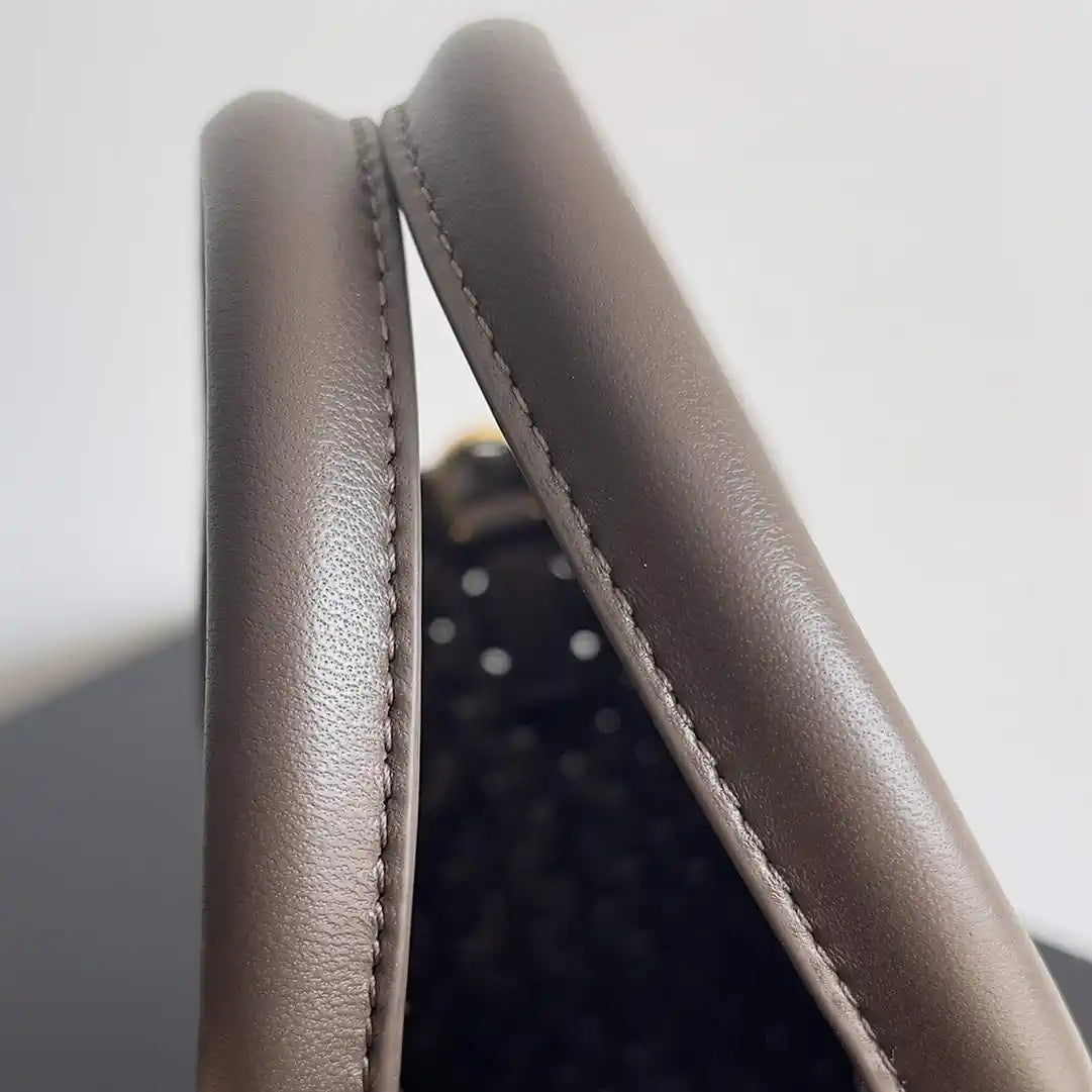 Bottega Veneta BV 709464V1OW18425 Mini Cabat Bag BV80025