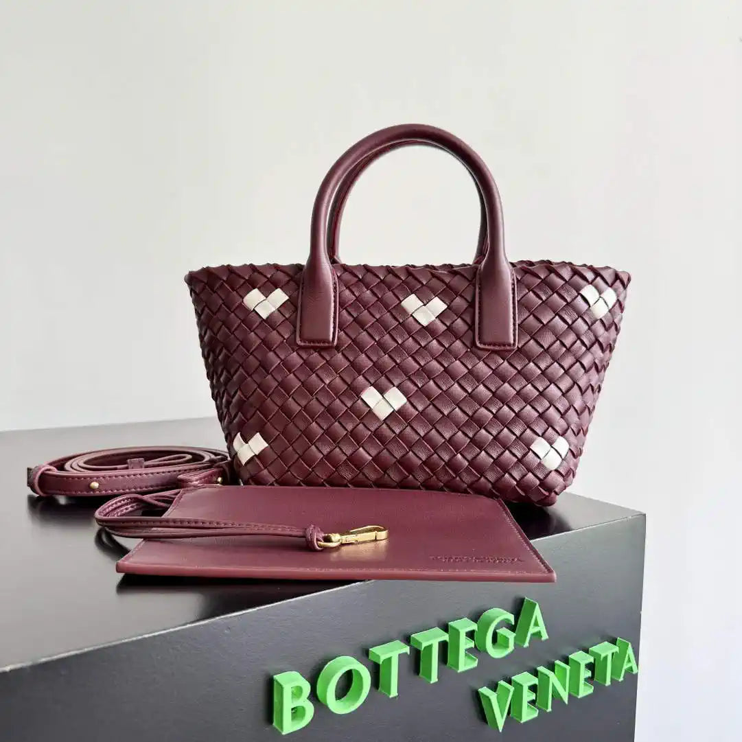 Bottega Veneta BV 709464V1OW18425 Mini Cabat Bag BV80026