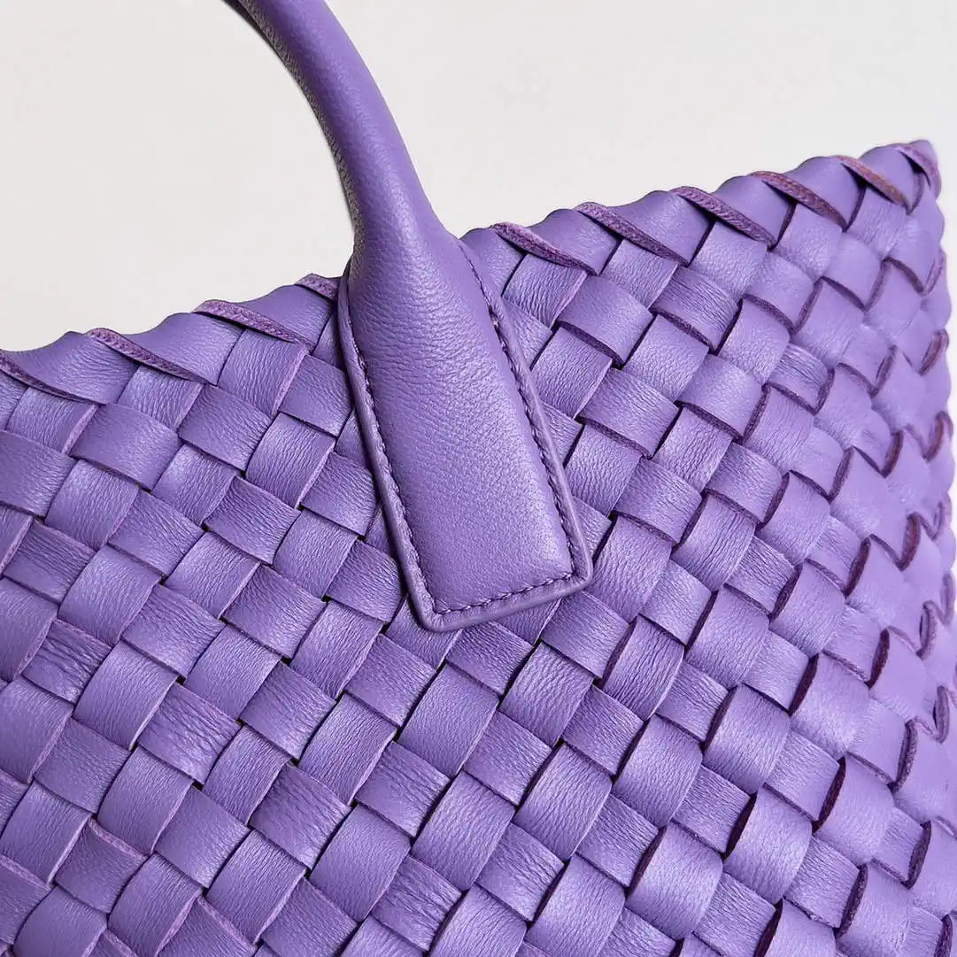 Bottega Veneta BV 709464V1OW18425 Mini Cabat Bag BV80027
