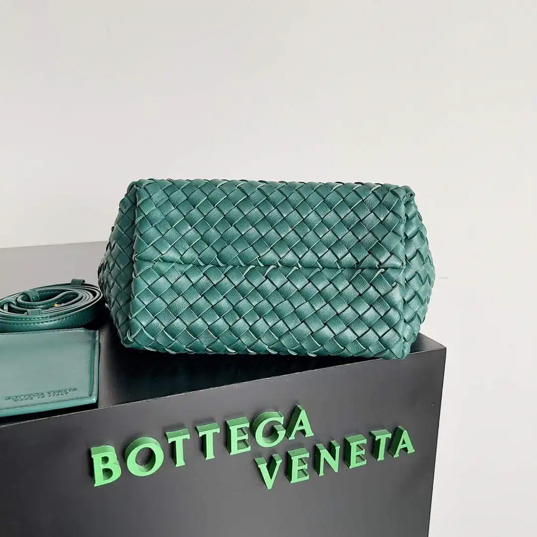 Bottega Veneta BV 709464V1OW18425 Mini Cabat Bag BV80028