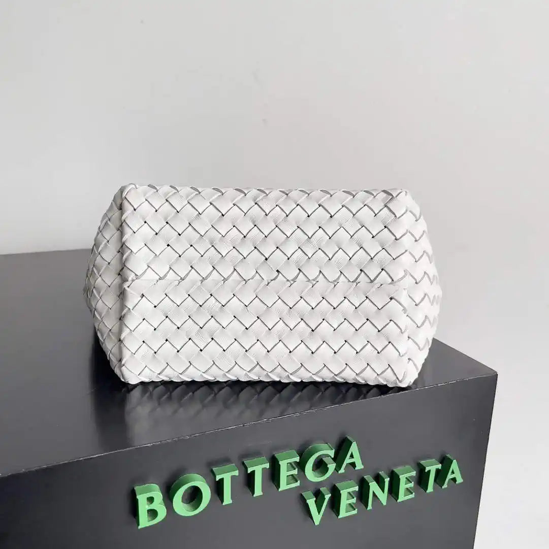Bottega Veneta BV 709464V1OW18425 Mini Cabat Bag BV80029
