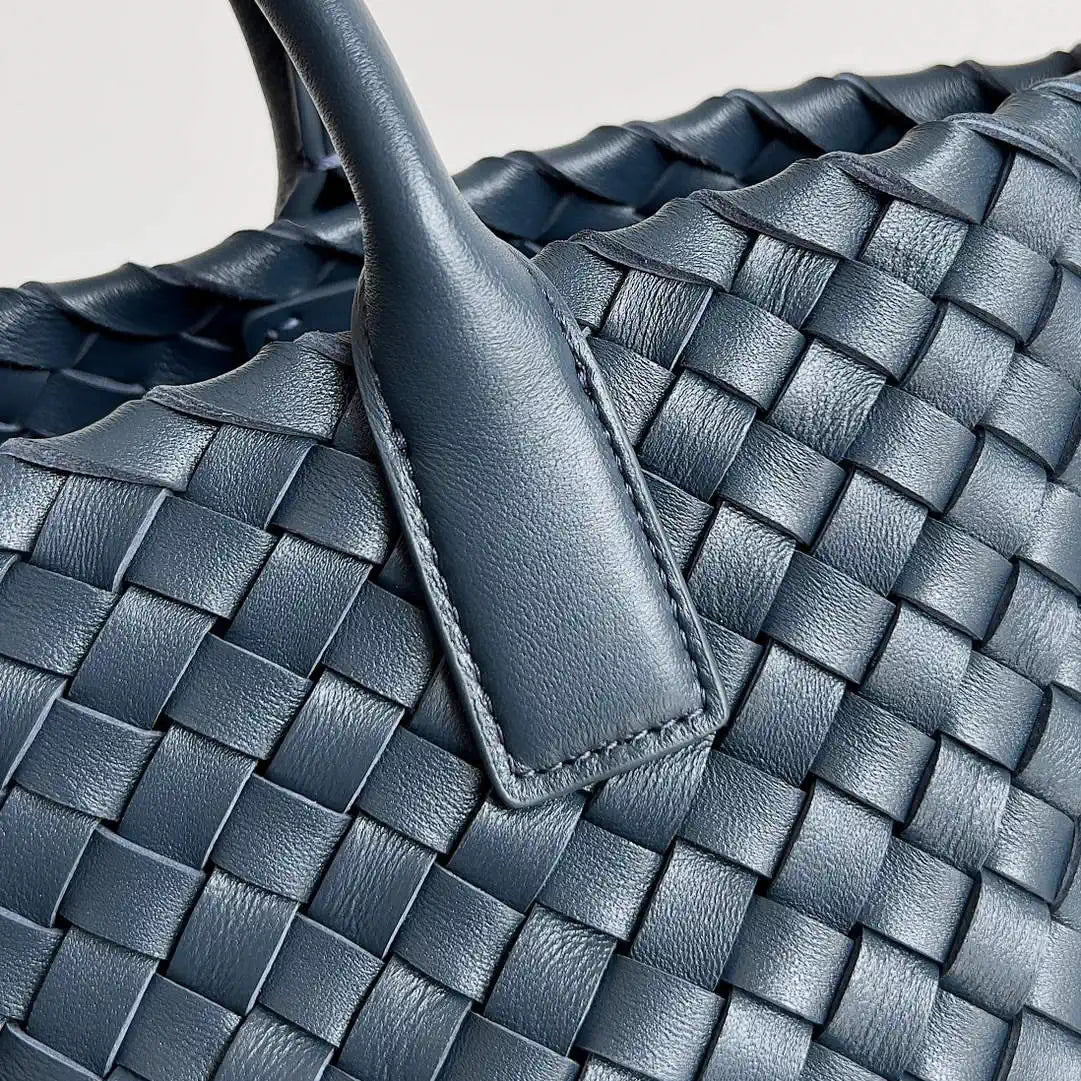 Bottega Veneta BV 709464V1OW18425 Mini Cabat Bag BV80012