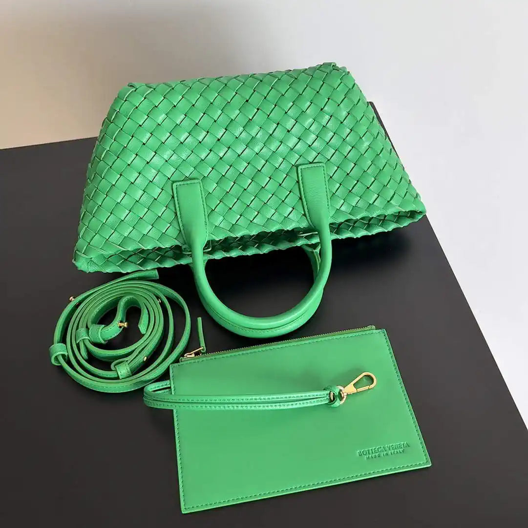 Bottega Veneta BV 709464V1OW18425 Mini Cabat Bag BV80013