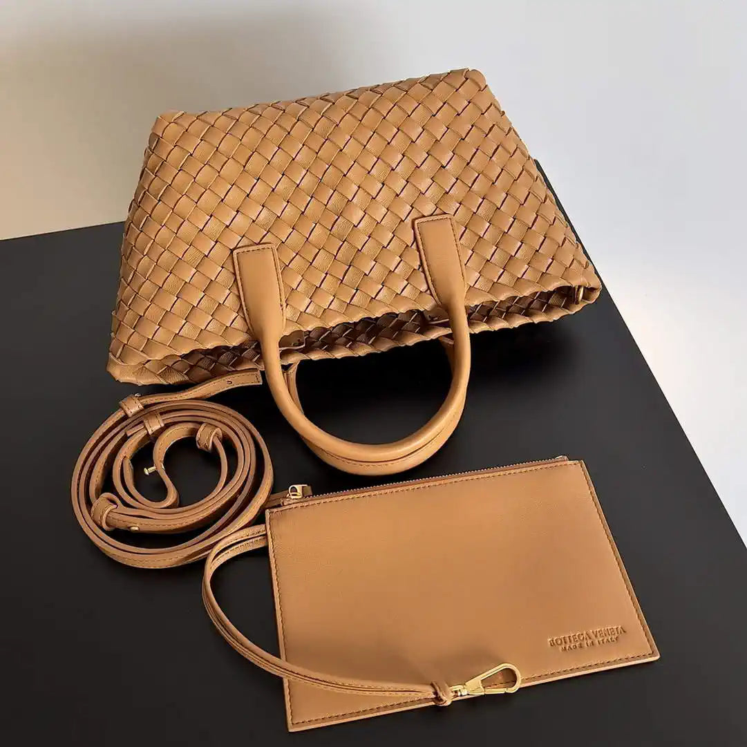 Bottega Veneta BV 709464V1OW18425 Mini Cabat Bag BV80015