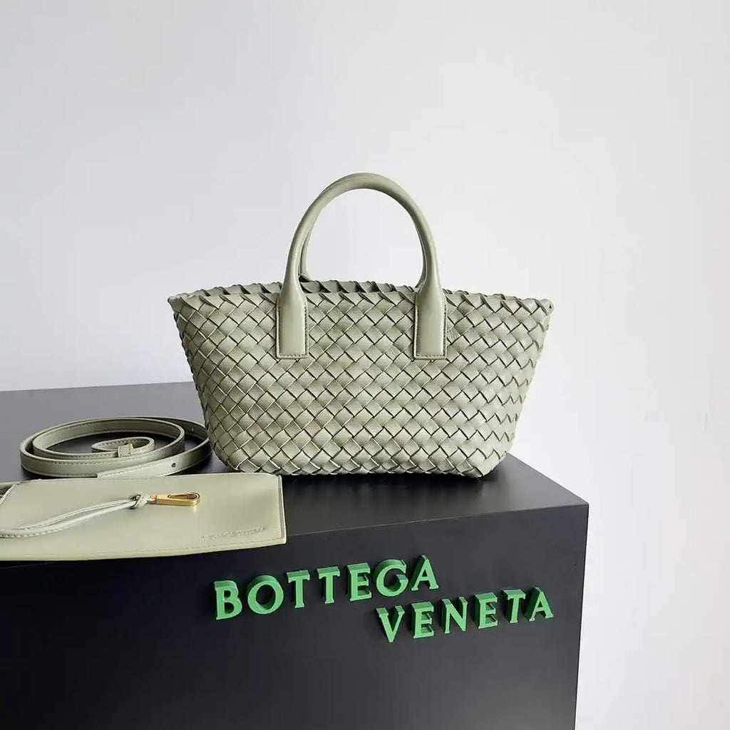 Bottega Veneta BV 709464V1OW18425 Mini Cabat Bag BV80017