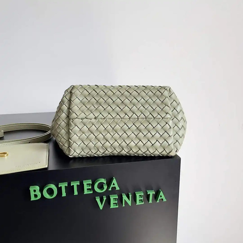 Bottega Veneta BV 709464V1OW18425 Mini Cabat Bag BV80017
