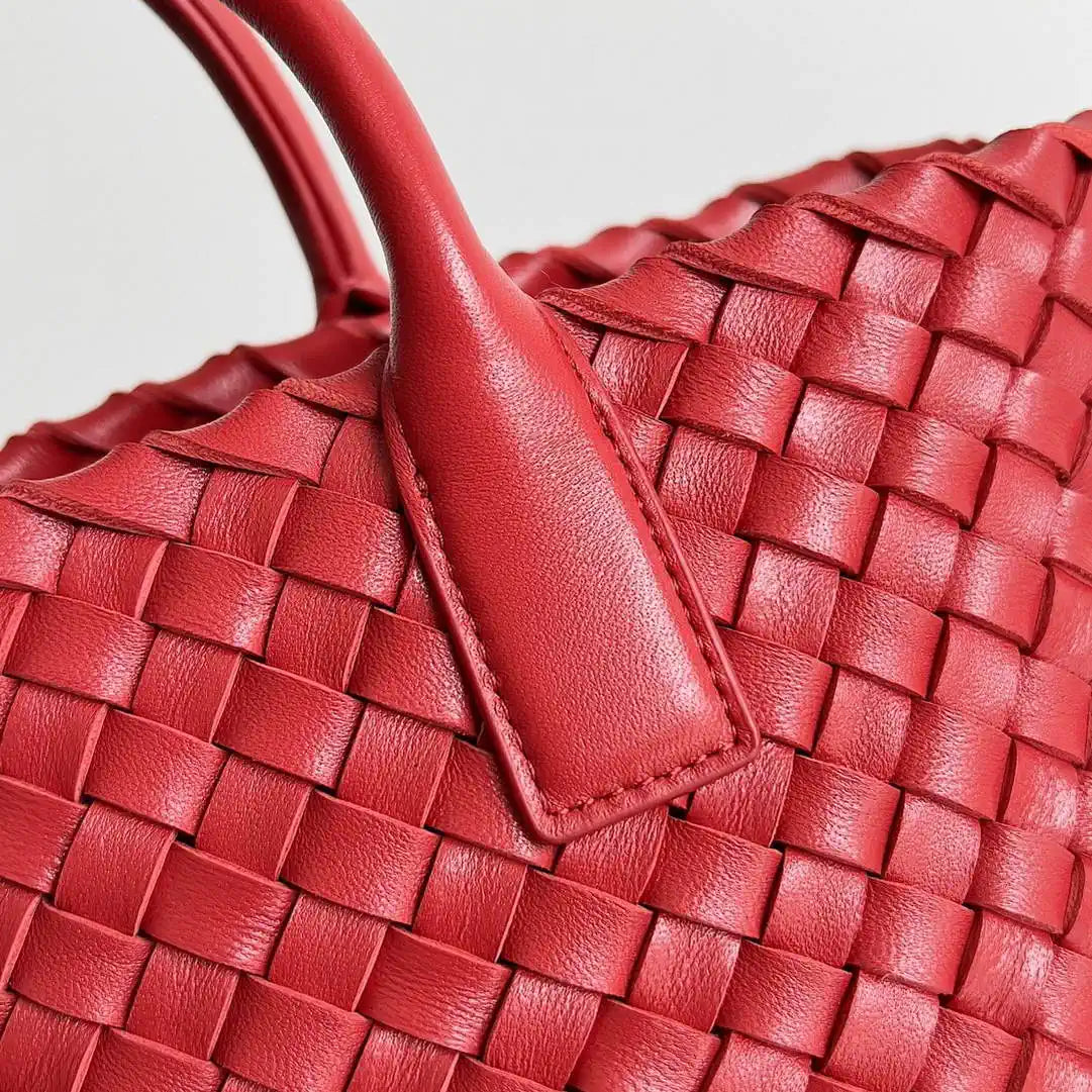 Bottega Veneta BV 709464V1OW18425 Mini Cabat Bag BV80019