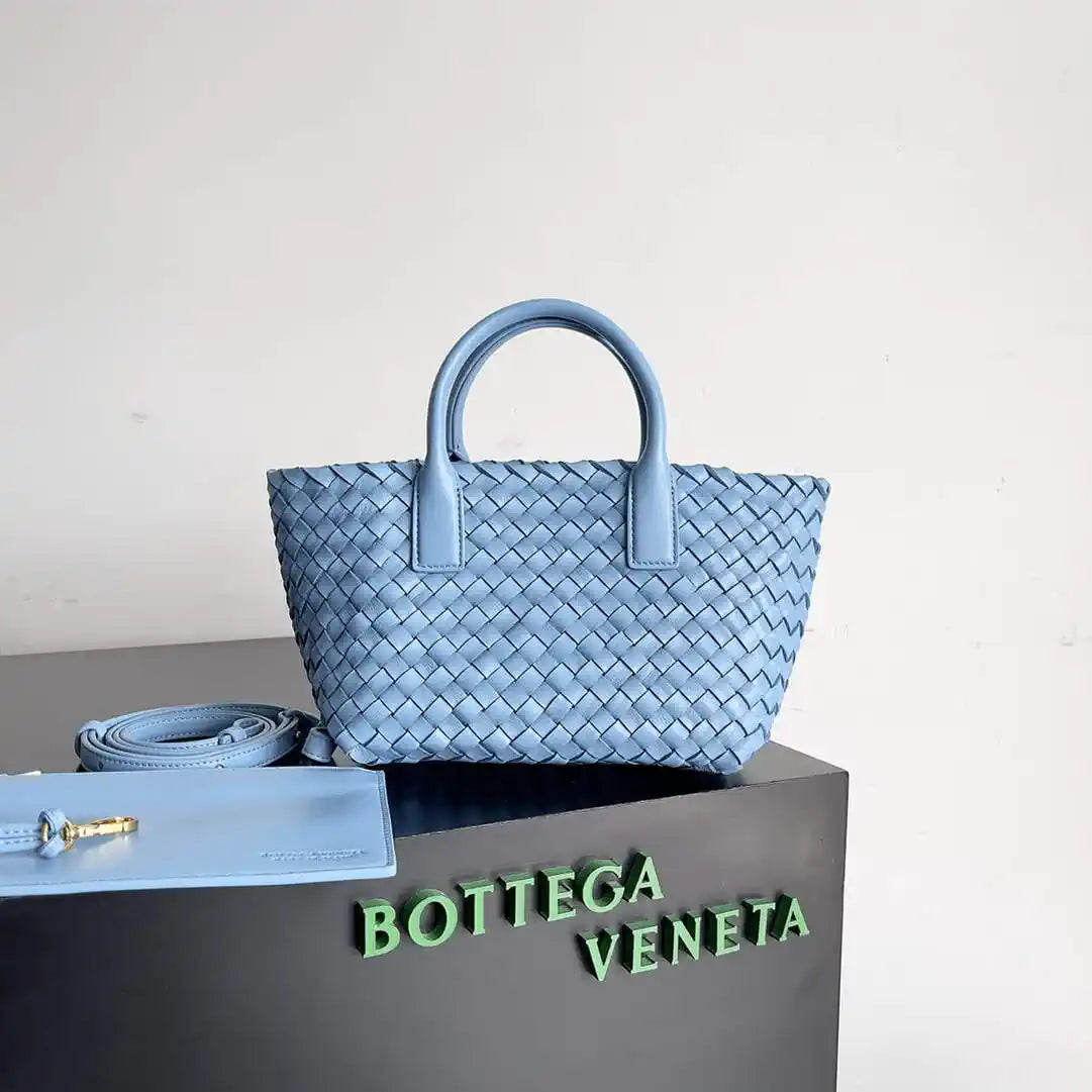 Bottega Veneta BV 709464V1OW18425 Mini Cabat Bag BV80020