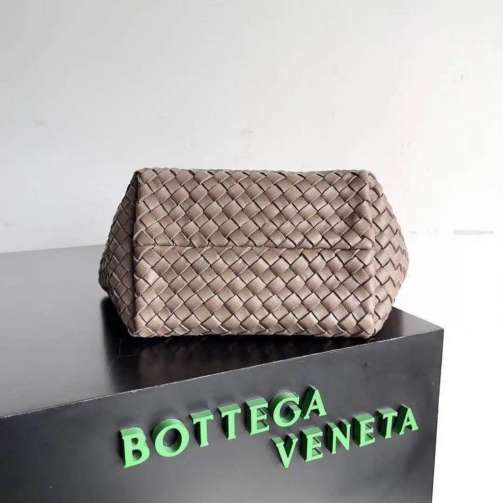 Bottega Veneta BV 709464V1OW18425 Mini Cabat Bag BV80021