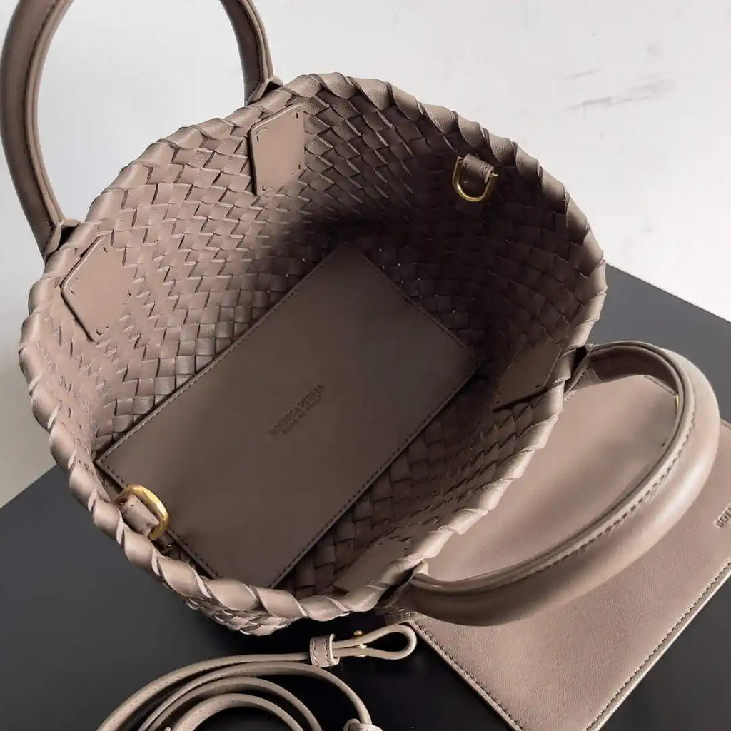 Bottega Veneta BV 709464V1OW18425 Mini Cabat Bag BV80021
