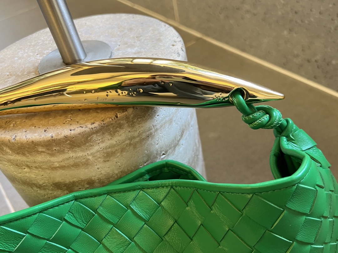 Bottega Veneta BV 716082 Sardine Green - Default Title - View 4