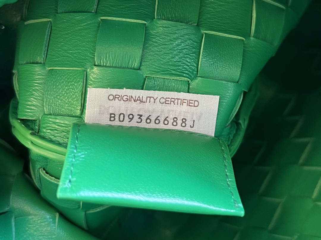 Bottega Veneta BV 716082 Sardine Green - Default Title - View 8